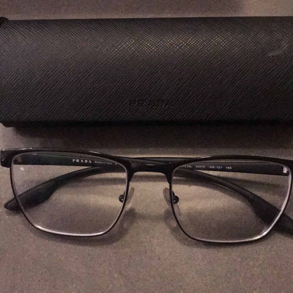 Prada eye glasses